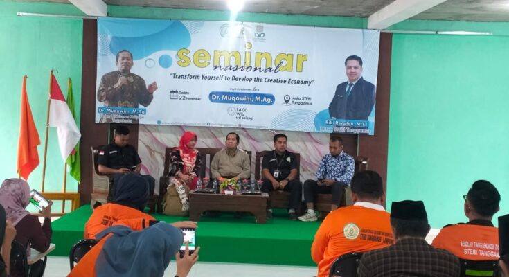 Seminar Nasional Transform Yourself to Develop Creative Economy