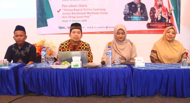 Parenting Berbasis Nilai Cinta dan Kearifan